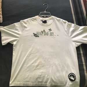 Nike Graphic Tee